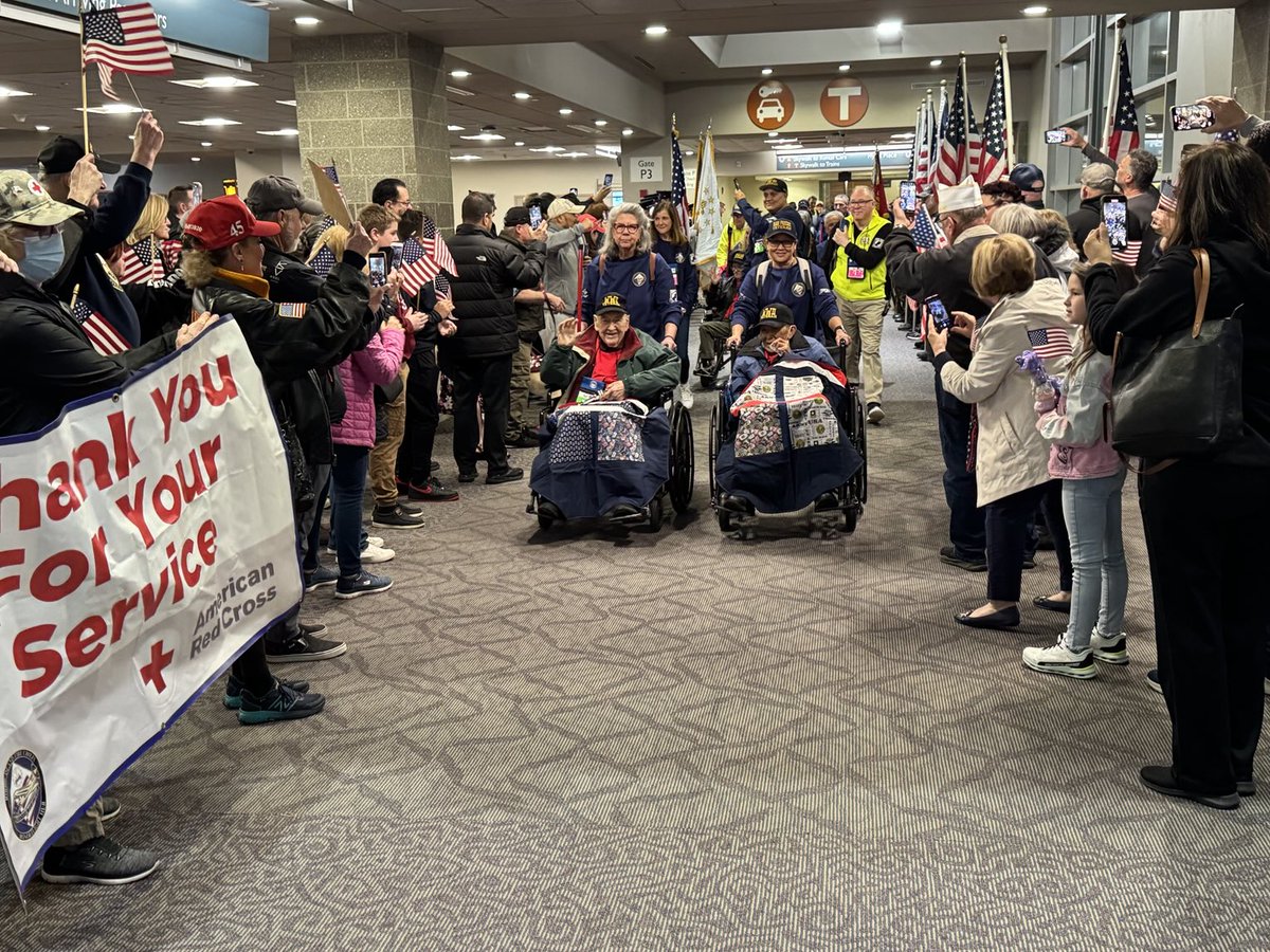 Honor Flight Charlie leaving PVD