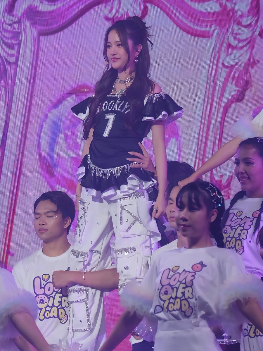 salapao_nuch's tweet image. ในที่สุดก็ได้พูดประโยคนี้..พี่ฟรีนหล่อมาก!!! 😳 

FREENBECKY LOVE OVERLOAD
#ฟรีนเบค1stFanmeet
#srchafreen