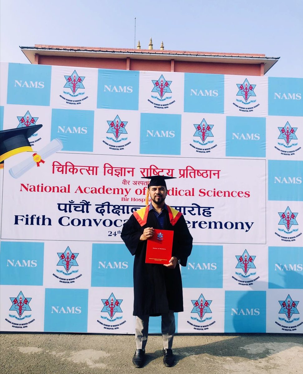 DrSabinAC5908's tweet photo. Graduated!!!! https://t.co/jFwY9mNUar
