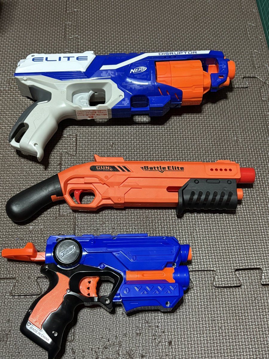 pickles_Nerf's tweet photo. アリエクから届いた約600円程のショットガン。水鉄砲かと思う様な外見とサイズです。なお注文は付け替え出来るストックが2種類付いたバージョンだったが一個しか入って無い…
#NERF #ナーフじゃないやつ https://t.co/TEcP7gxskM