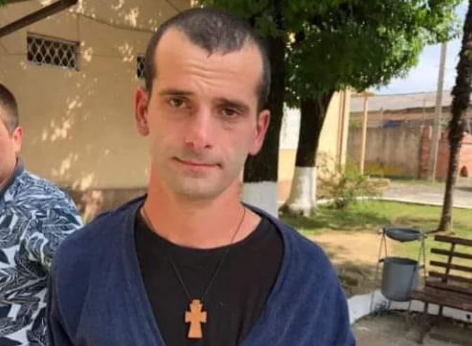 33-year-old Georgian citizen Irakli Bebua is set to be released today after serving five years in prison in #Abkhazia for publicly burning the Abkhaz flag. Family members and friends are now waiting at the bridge over the Inguri River near Zugdidi for his arrival.

Bebua, a