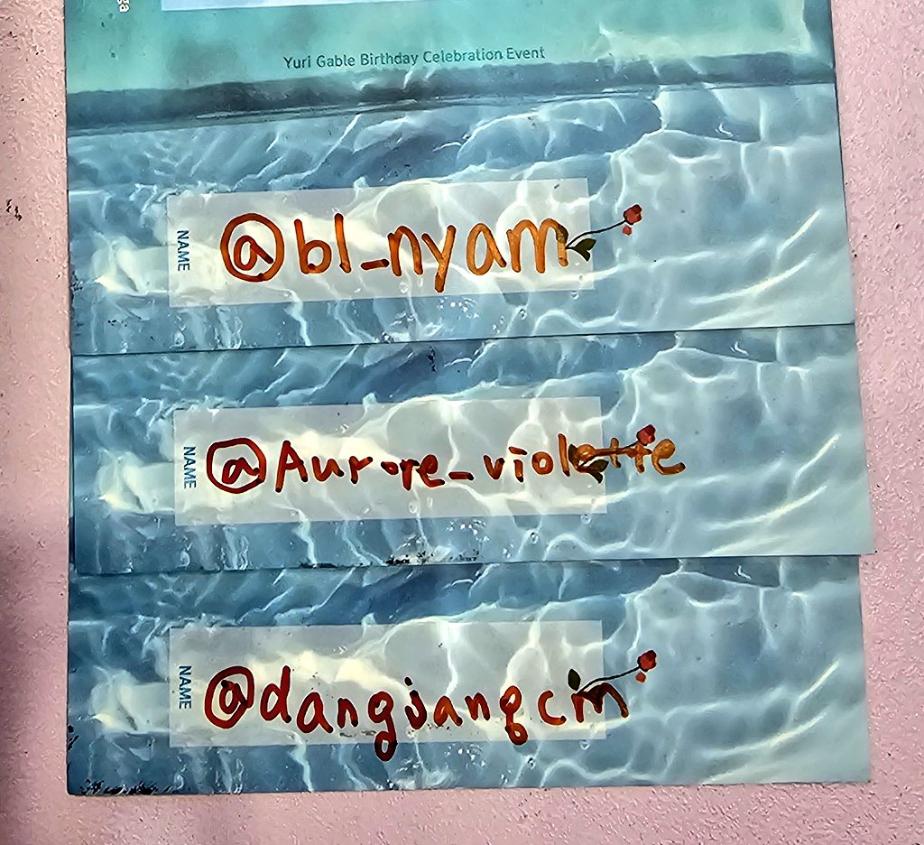 🌊유리 게이블 생일 이벤트🌊
[ Rāga : 물들이다 ]

3일 올출 방문자 추첨완료 되었습니다.

당첨되신 분들 축하드립니다.

<a href="/bl_nyam/">벨냠🦋</a>
@Aurore_violette
<a href="/dangjangcm/">떵개</a> 

DM으로 연락드리겠습니다.

감사합니다.