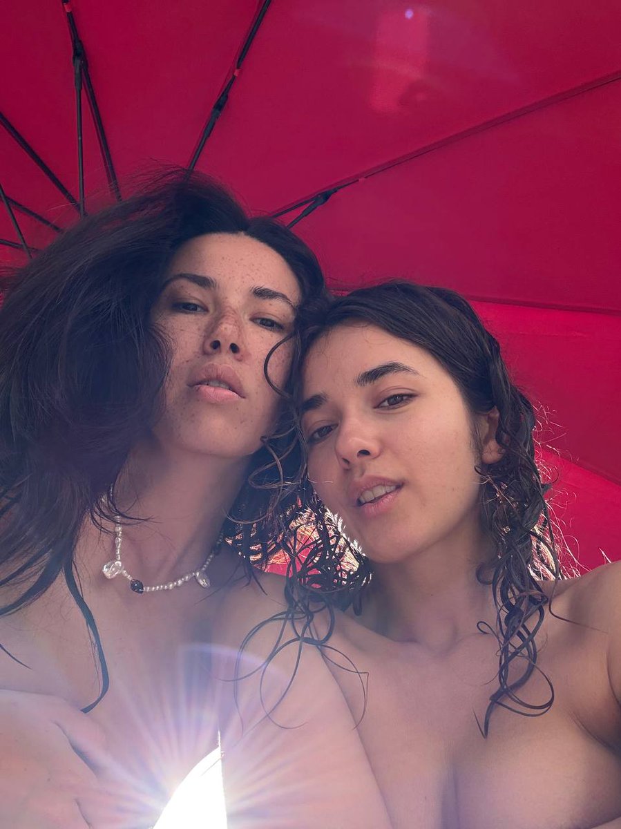 Julia Slip tweet media