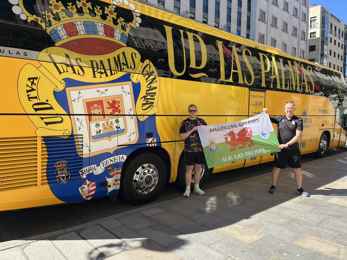 Dad69Geo's tweet image. Esto no es turismo. Son negocios. Tres puntos, por favor, señor Martínez.
#Vigo @UDLP_UK @UDLP_Oficial @UDLP_english