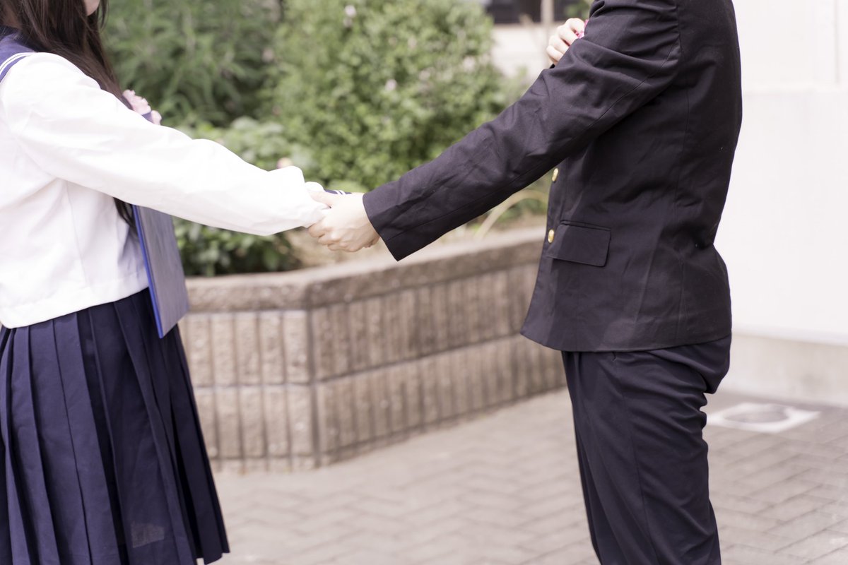 告白④

待って

お願い、来年も伝えさせてよ

#友情戦隊ブロッサム
#今日の奏中