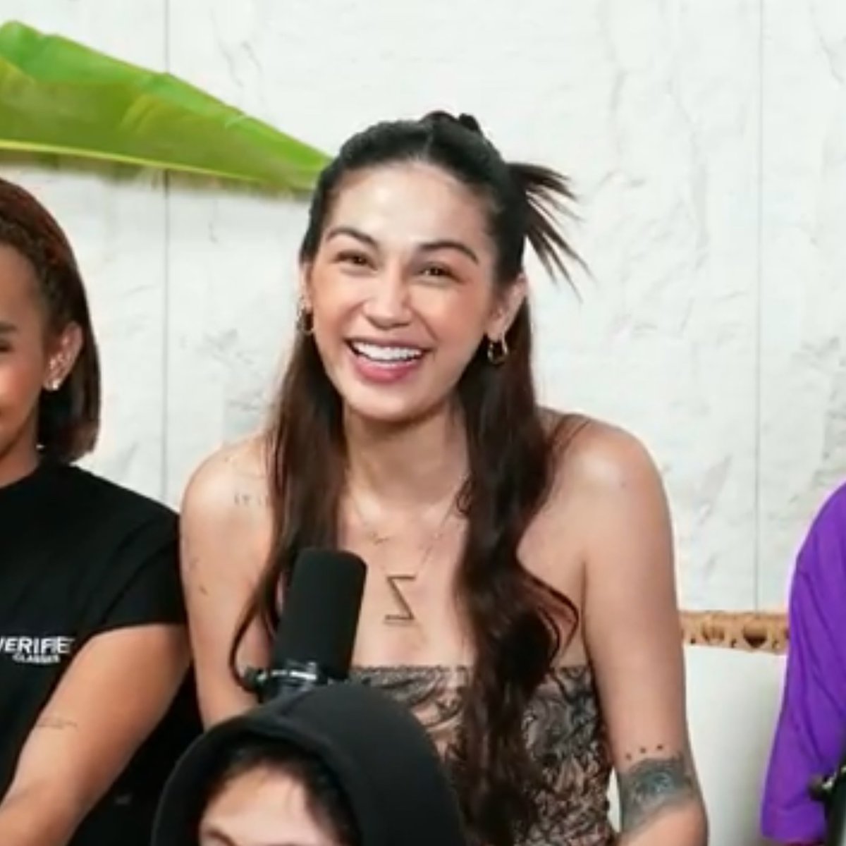 I love her smile 🤍

<a href="/ZeinabHarake11/">Zeinab Harake Parks</a> 
youtu.be/fF40NQ3hFkQ?si…