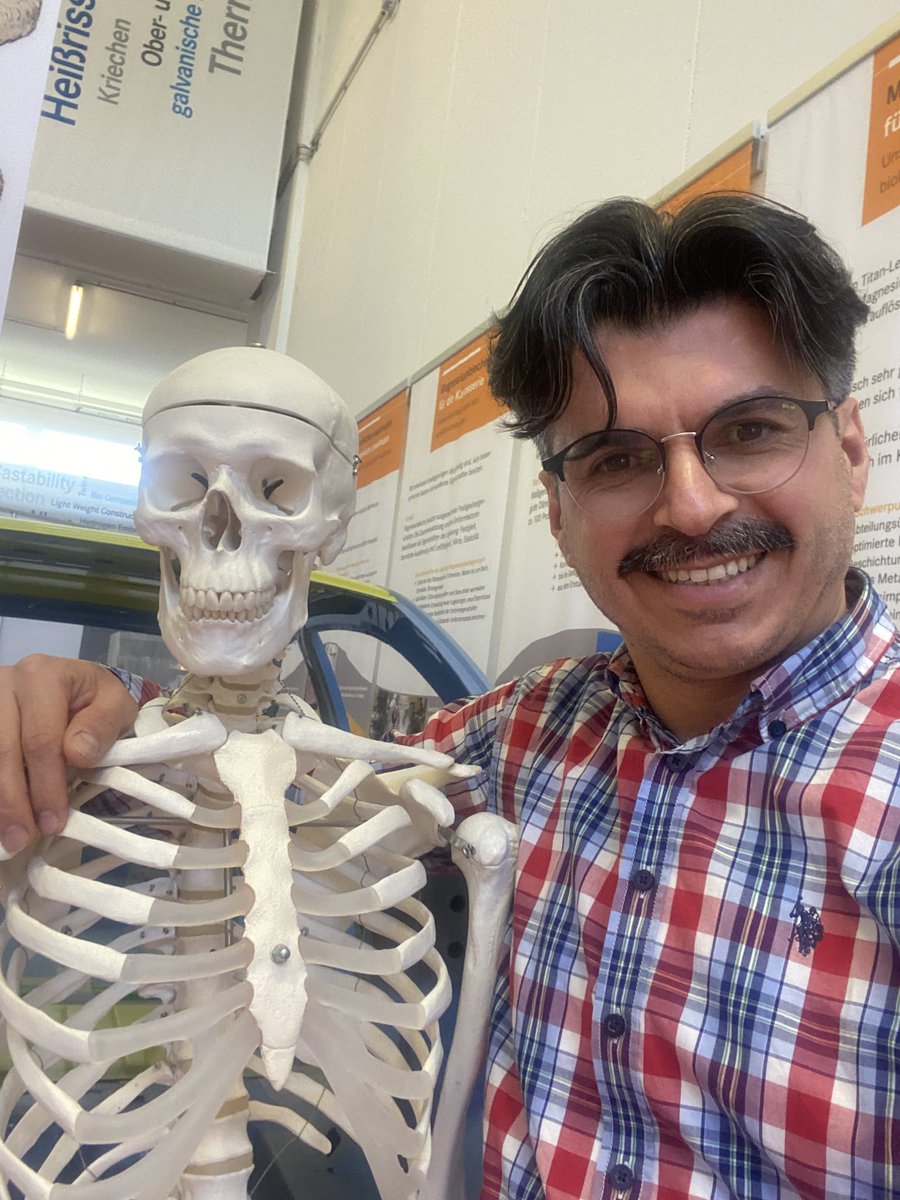 Gurbette bayramı yalnız geçirmek istemedim. 😊
Şeker tadında güzel bayramlar dilerim canım ülkeme. 
Kavuşmak dileğiyle. 🙏❤️🙋‍♂️🇹🇷