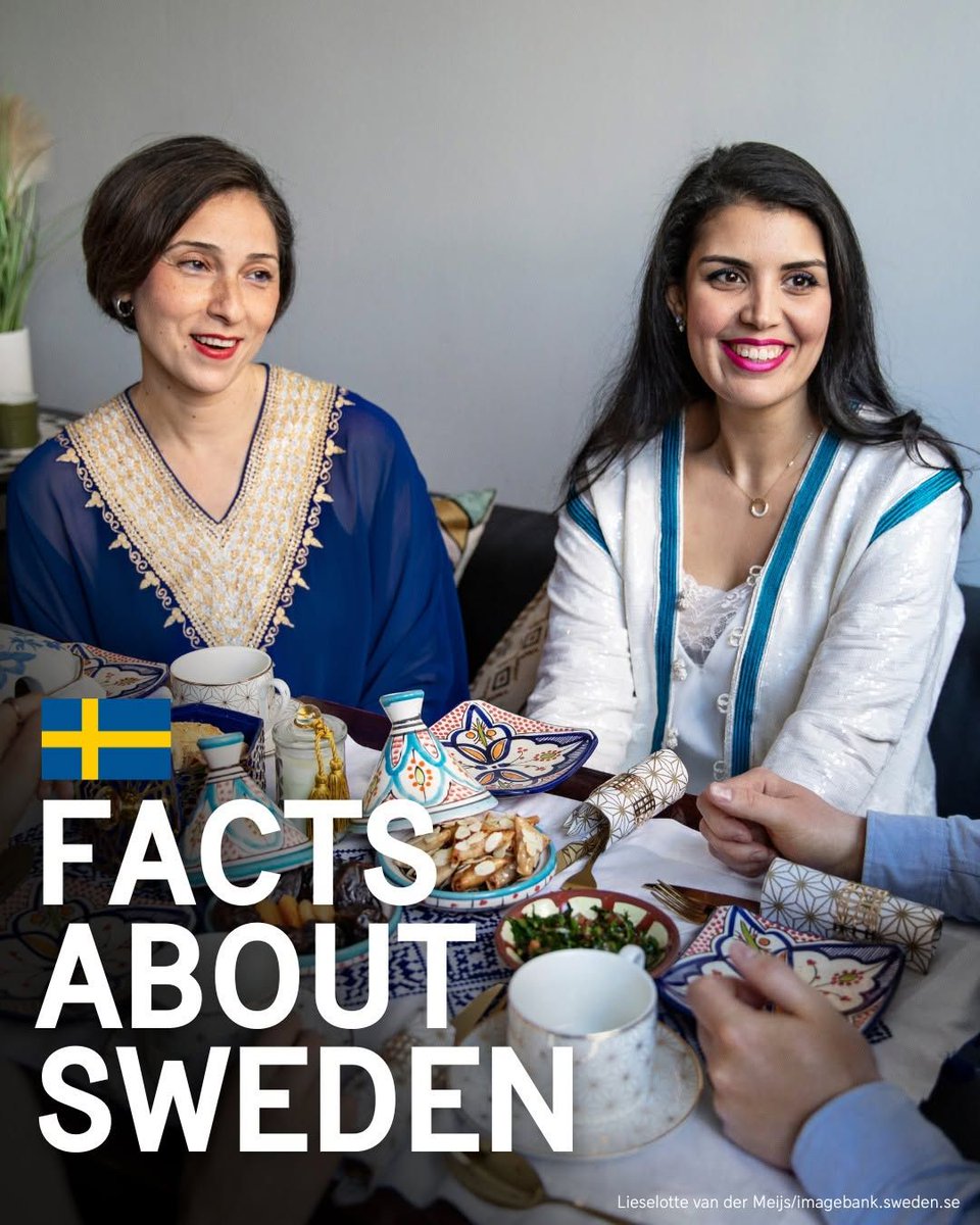 SwedeninUG's tweet photo. Eid Mubarak!🌙✨

Islam is Sweden’s second-largest religion, with 10% of the population having a Muslim background. Practicing Muslims are estimated between 90,000 &amp; 200,000

Muslims in Sweden have diverse backgrounds &amp; ways of practicing Islam
Learn more: https://t.co/emjmrpjy1L https://t.co/3YE0M3qiPZ