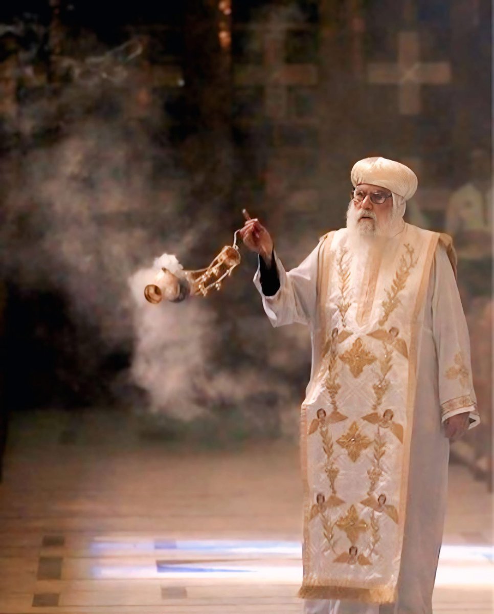 انكسرت قارورة الطيب و فاح رحيقها و ملأت الكرازة
البابا الذي بلا رقم
أذكرنا أمام عرش النعمة ❤️