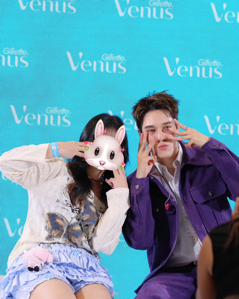 punch_punch16's tweet image. 𝙁𝙞𝙧𝙨𝙩 𝙩𝙞𝙢𝙚 𝙬𝙞𝙩𝙝 𝙢𝙮 — 🐱
💗พั้นพั้นหัวใจหน่านิ๊
#GilletteVenuswithNani
#hirunkit_