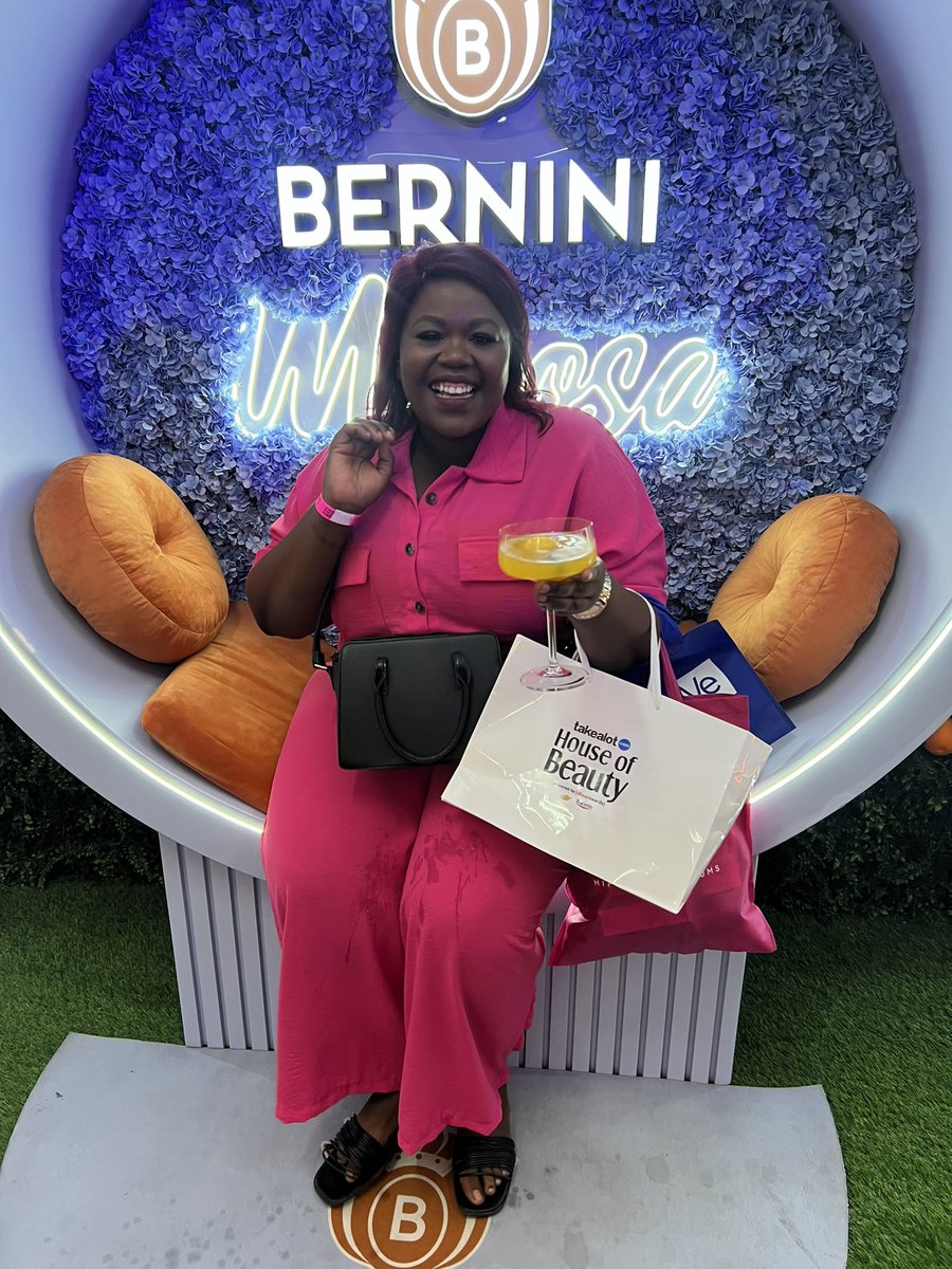 ThandoZini's tweet photo. #berninisa https://t.co/3mE8J2jmlE