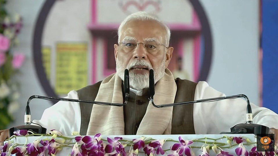 ntpclimited's tweet image. Hon’ble Prime Minister Shri Narendra Modi today laid the foundation stone for NTPC’s Sipat Super Thermal Power Project Stage-III (1x800MW) in Bilaspur, Chhattisgarh. 

The project is being constructed with an investment of Rs 9791 Crores to supply affordable and reliable power to…