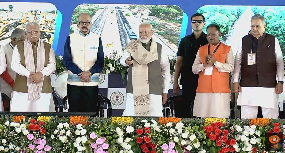 ntpclimited's tweet image. Hon’ble Prime Minister Shri Narendra Modi today laid the foundation stone for NTPC’s Sipat Super Thermal Power Project Stage-III (1x800MW) in Bilaspur, Chhattisgarh. 

The project is being constructed with an investment of Rs 9791 Crores to supply affordable and reliable power to…