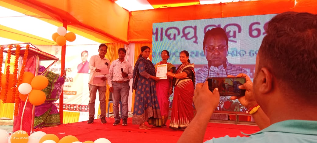 naugaonblock tweet media