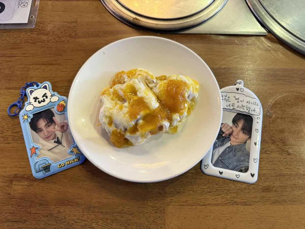 chainsooyaaaman's tweet photo. Had a blast on my first ever cse with my fellow Sais π₯Ί Thank you @twsproject42 and @HANJIHOONPICS for organizing this event! πIt was great meeting my fellow Sais today! Hope to see everyone on the next event π
#HaeppyJihoonDay
#RhythmAndWaves
#FlowithJihoon https://t.co/IYQmBSRmZS
