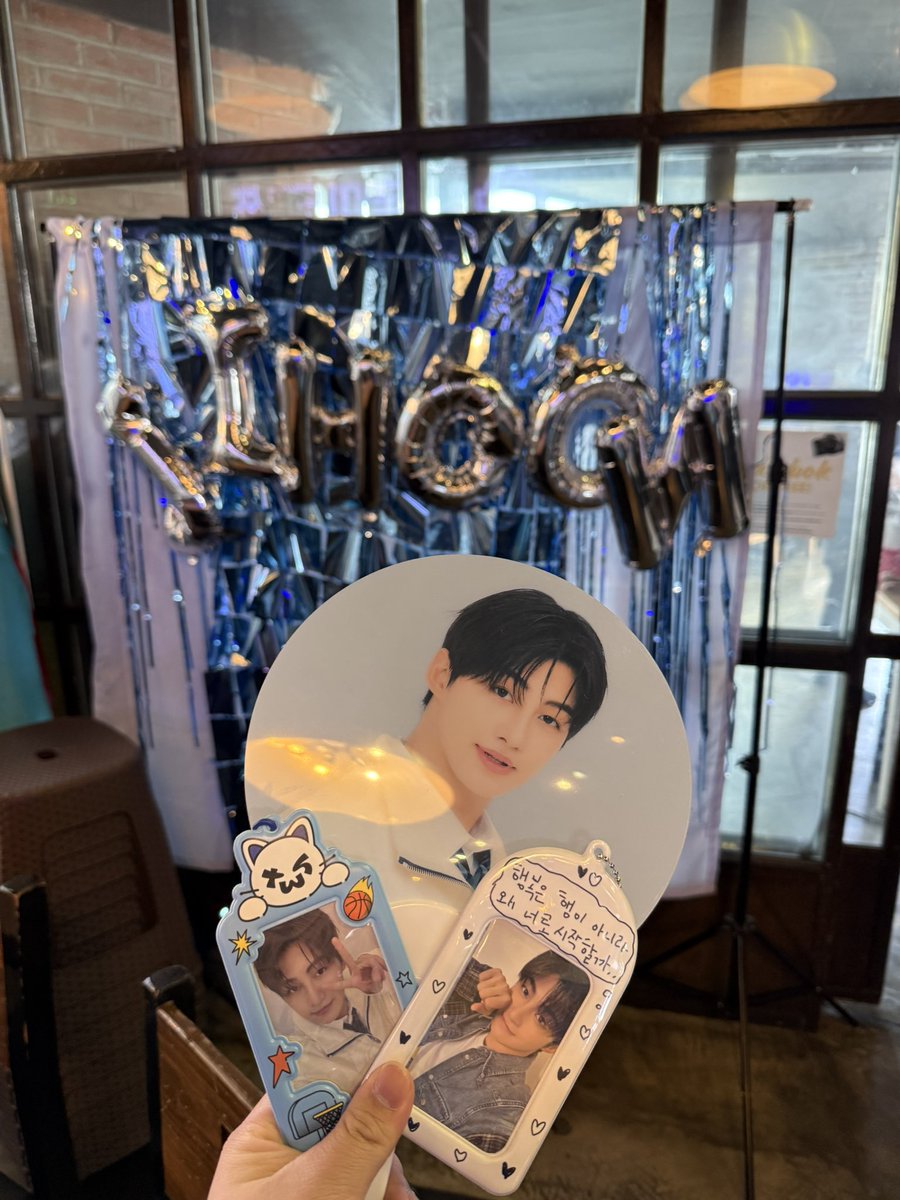 chainsooyaaaman's tweet photo. Had a blast on my first ever cse with my fellow Sais π₯Ί Thank you @twsproject42 and @HANJIHOONPICS for organizing this event! πIt was great meeting my fellow Sais today! Hope to see everyone on the next event π
#HaeppyJihoonDay
#RhythmAndWaves
#FlowithJihoon https://t.co/IYQmBSRmZS