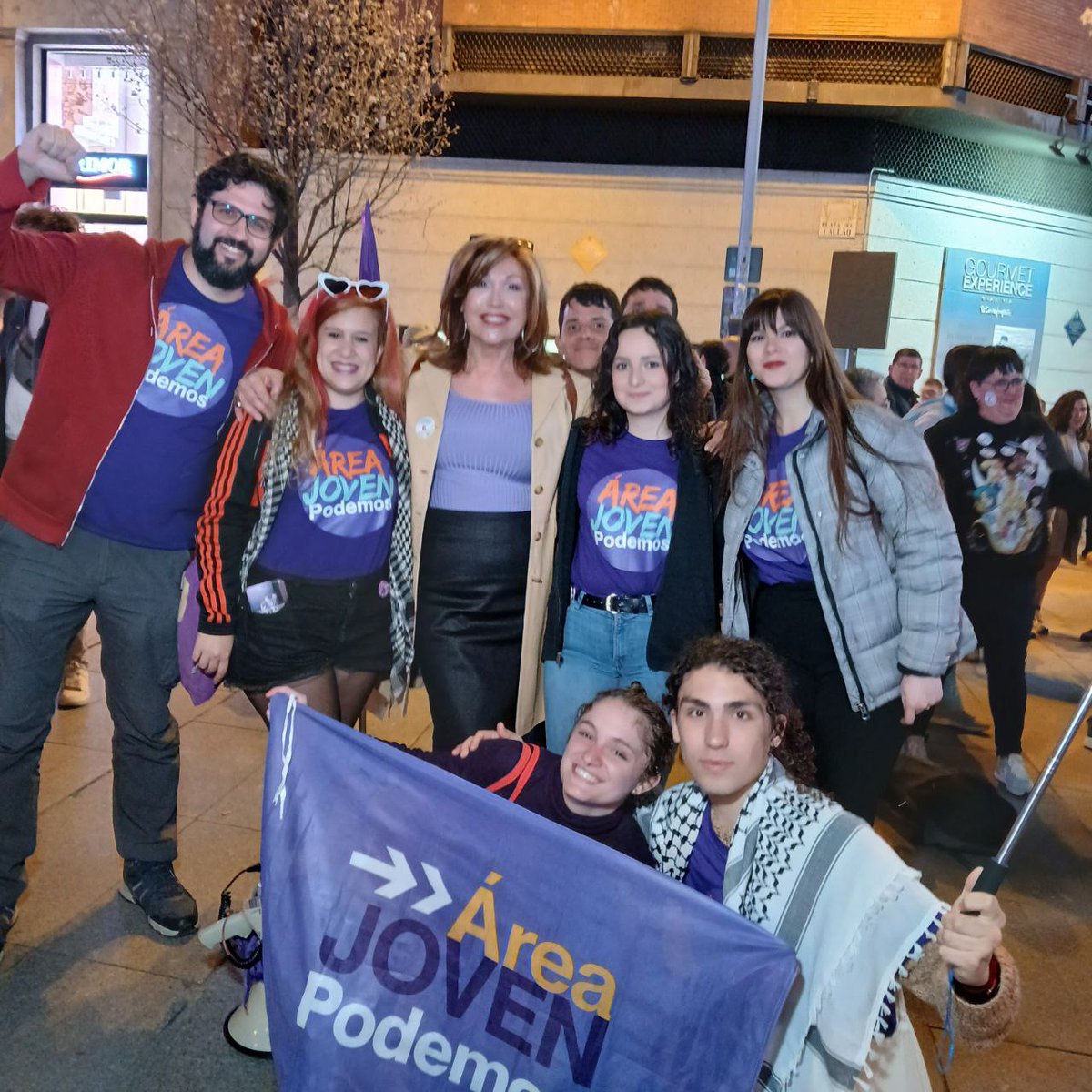 Área Joven Podemos tweet media