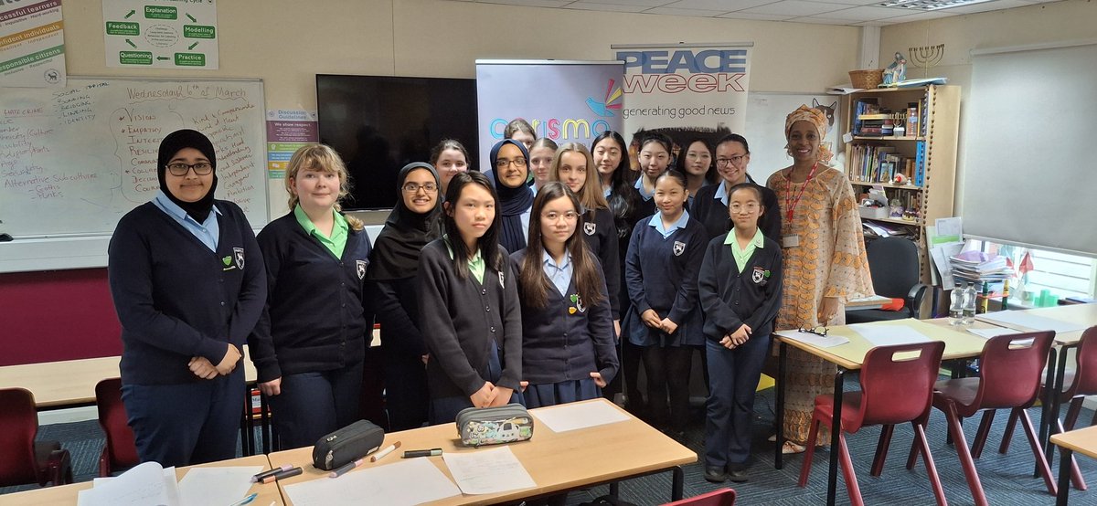 CarismaServices's tweet photo. 24-28th March PeaceWeek workshop delivered at Fairfield High School for girls. A wonderful and receptive community. Workshop focused on the Roles one takes to Prevent, Resolve and Contain any form of hate crime. https://t.co/HcPlkX6Fel