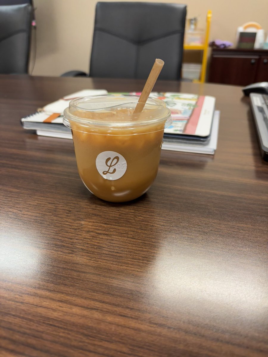 Because catered coffee on a Friday is ALWAYS a great treat! Thank you Luna Espresso! #weloveDFT 🫶🏽
