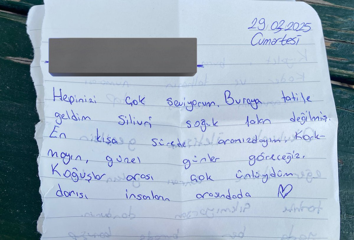 18 yaşında kızı Silivri’ye koydunuz.

O da size Silivri’den posta koydu.

Silivri soğuk değilmiş diyor.

Bu cesarete yenileceksiniz.
