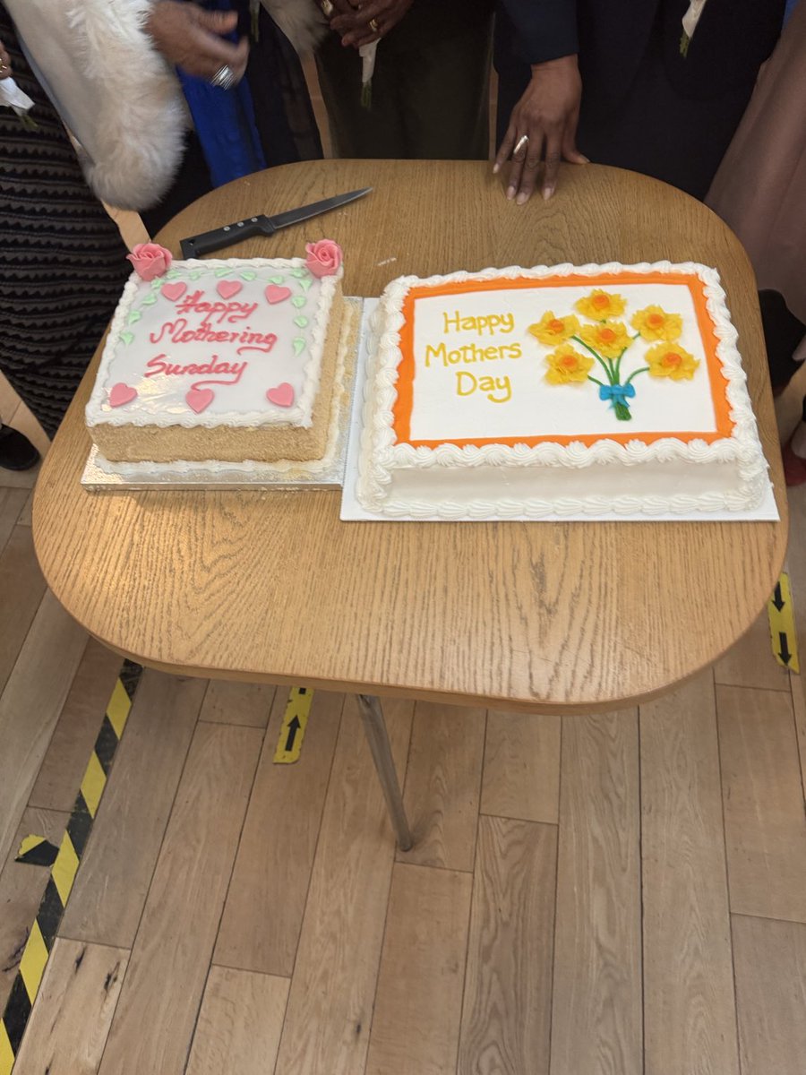 ChurchGolders's tweet photo. We had an amazing Mothering Sunday service today followed by food prepare and served by men. Happy Mothering Sunday to all Mothers https://t.co/gzuYO1Pf9b