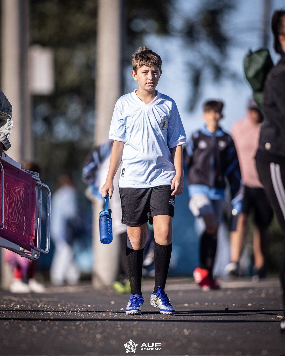 🖐🏼 Bᴜᴇɴᴏs ᴅɪ́ᴀs

AUF Academy 2025 empieza a lo grande, en la casa de las Selecciones Uruguayas. 

📌 Complejo Celeste 

🎟️ Inscribite para ser parte en la próxima clase: bit.ly/AUFAcademy