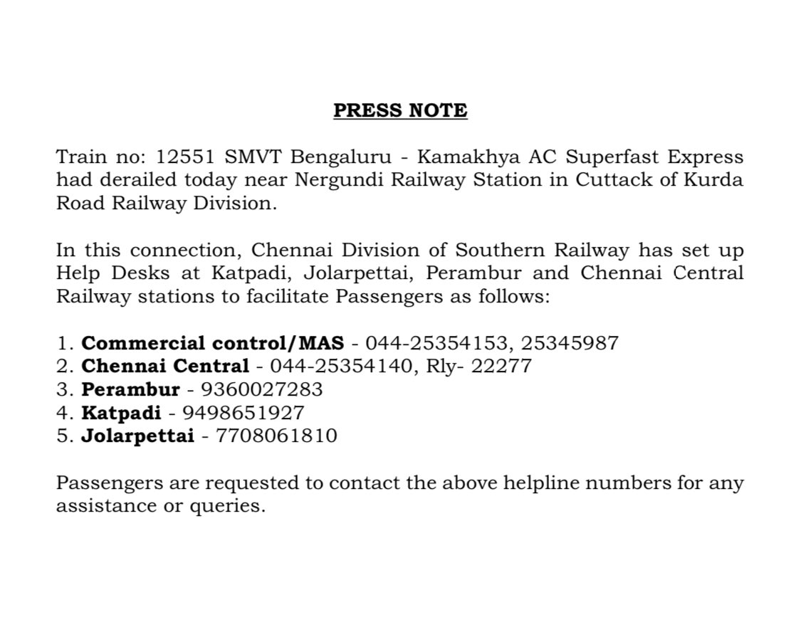 DrmChennai's tweet photo. #ChennaiDivision of #SouthernRailway has set up #HelpDesks at #Katpadi, #Jolarpettai, #Perambur, &amp; #ChennaiCentral Railway stations to facilitate Passengers.
 
Passengers are requested to contact the below helpline numbers for any assistance or queries.

#RailwayAlert https://t.co/GMkM1mWrPX