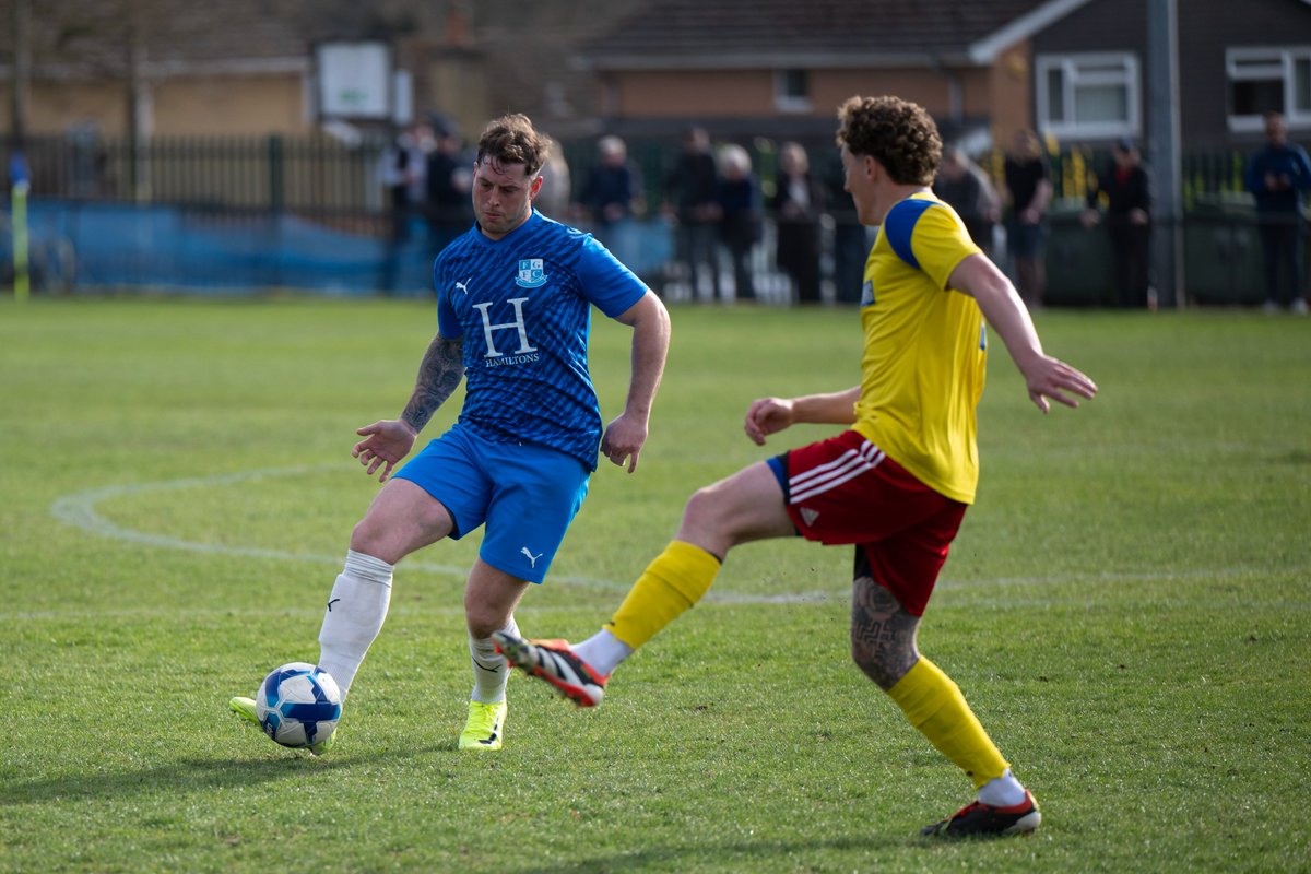 Guy Nash (@guy_nash) on Twitter photo Photos & a few video highlights from <a href="/official_FGFC/">Frimley Green FC</a>'s top of the table <a href="/WessexLeague/">Velocity Wessex League</a> Div 1 clash with <a href="/NewMiltonTown/">New Milton Town FC</a> are available to view at flic.kr/s/aHBqjC7bxj #upthefrimmers Photos & a few video highlights from <a href="/official_FGFC/">Frimley Green FC</a>'s top of the table <a href="/WessexLeague/">Velocity Wessex League</a> Div 1 clash with <a href="/NewMiltonTown/">New Milton Town FC</a> are available to view at flic.kr/s/aHBqjC7bxj #upthefrimmers