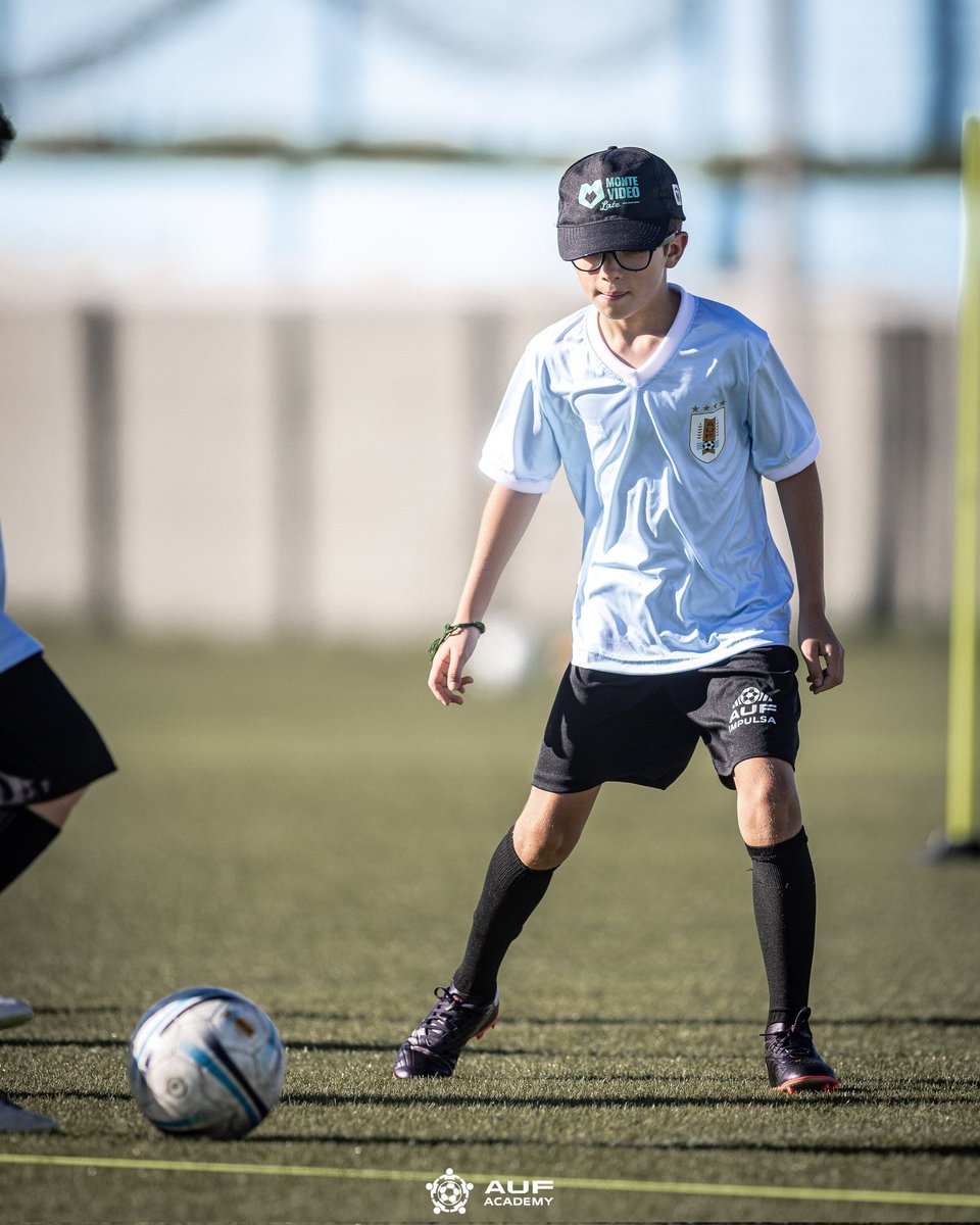 🌤️ 𝐂𝐨𝐦𝐢𝐞𝐧𝐳𝐚 𝐮𝐧 𝐬𝐮𝐞𝐧̃𝐨

Acá, en el Complejo Celeste, inicia el 2025 de AUF Academy.

¡Inscribí a tu niño/a y empezá en las próximas clases!

🎟️ bit.ly/AUFAcademy