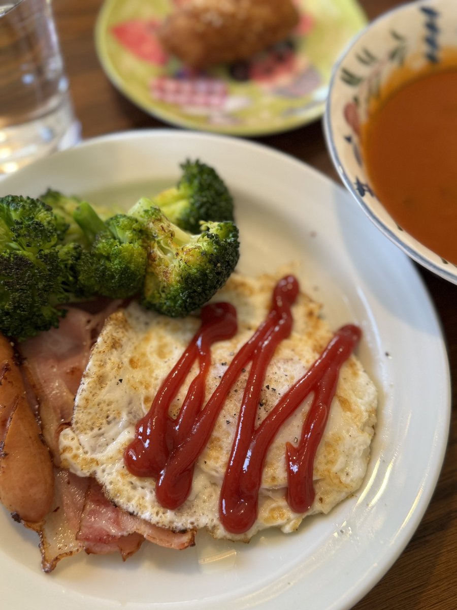 噂で聞いたんだけど、明日で3月終わっちゃうって本当!?
(゜Д゜;≡;゜Д゜) 

やっばーーどうしよう!!!
色々急がねば!! 