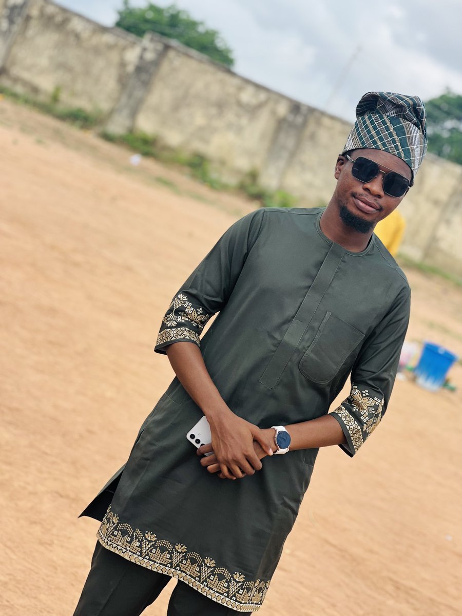 I am one of those fortunate Muslims.
Aliahmdulilah. Eid Mubarak. ❤