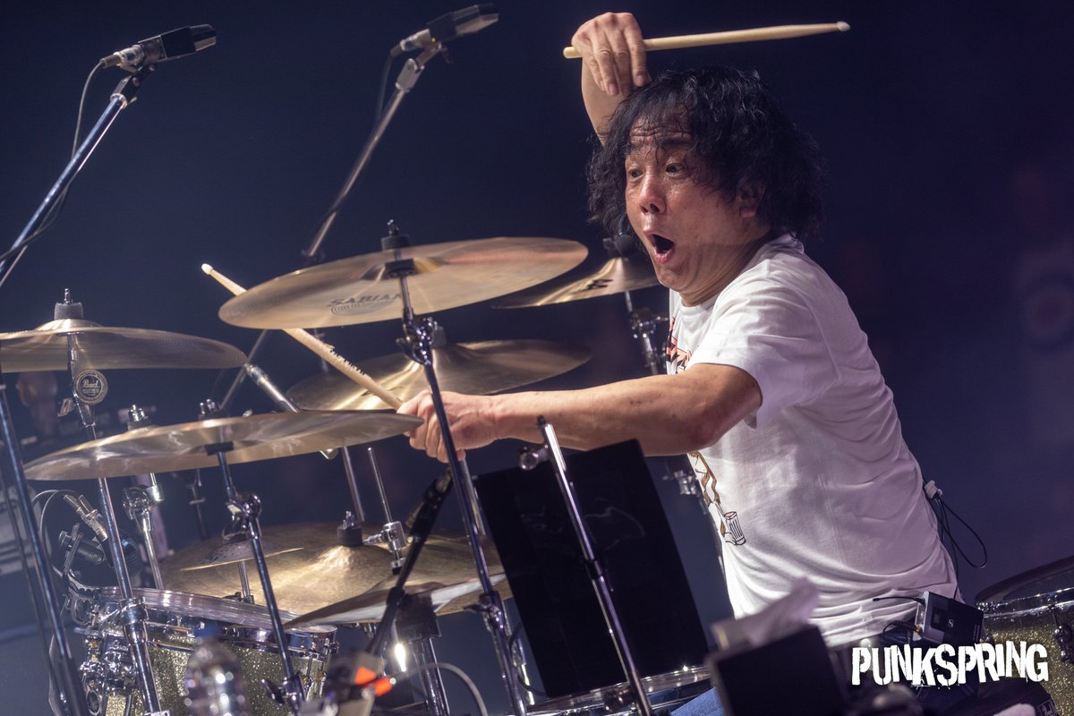 punkspring's tweet image. PUNKSPRING 2025 - LIVE PHOTO💀

ザ・クロマニヨンズ🔥
@TheCro_Magnons
#ザ・クロマニヨンズ

詳細は公式ページのPHOTO GALLERYで💁
punkspring.com/gallery/the-cr…
📸 by 柴田恵理

#punkspring #パンスプ