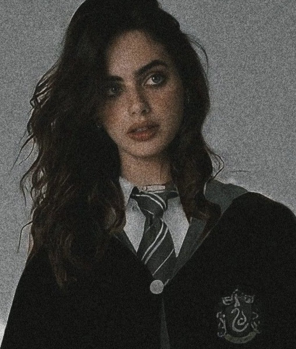 LenaMalfoy666's tweet photo. Lena Malfoy
~Slytherin/Pureblood🐍💚
~16 years 
~sister of Draco Malfoy 

I like to play with fire 🔥 

MDNI 21+//Singlechip//admin is adult https://t.co/46OKt2Hqxt