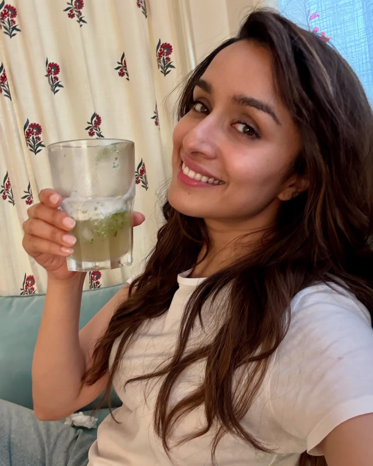 GnSfGv0aEAAti2p?format=jpg&name=large