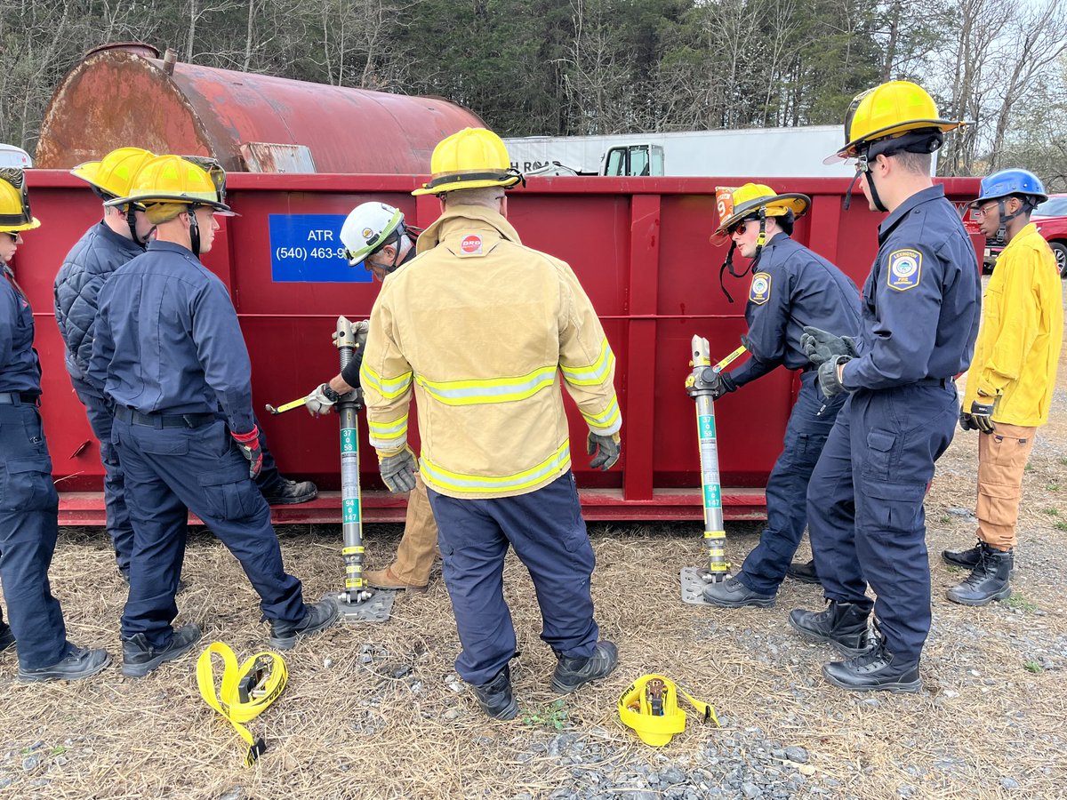 #LFD9 personnel training on our new Paratech equipment. Gearing up and training to serve the community.