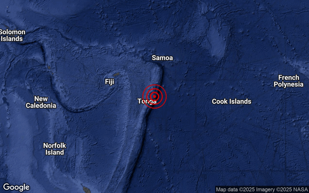 metmalaysia's tweet photo. Gempa bumi kuat M7.0 di Kepulauan Tonga pada pukul 8:18 malam, 30 Mac 2025. Pusat gempa bumi tersebut terletak 20.4° Selatan dan 173.9° Barat dengan kedalaman 10 km. 843km Timur dari Laucala,Fiji.Tiada ancaman tsunami kepada Malaysia.#gempabumiMETMalaysia
#mygempa.met.gov.my https://t.co/tbJO7lCXtP