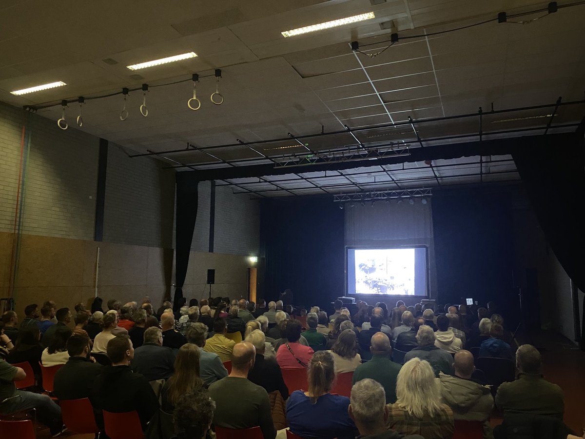 Memorial 40-45 Kapelle tweet media