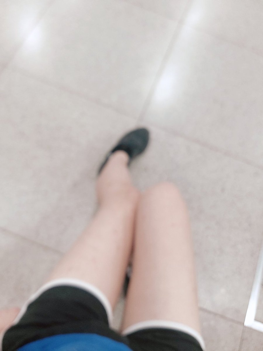 ♡
隨手拍～

#852hkgirl  #腿照 #腿控