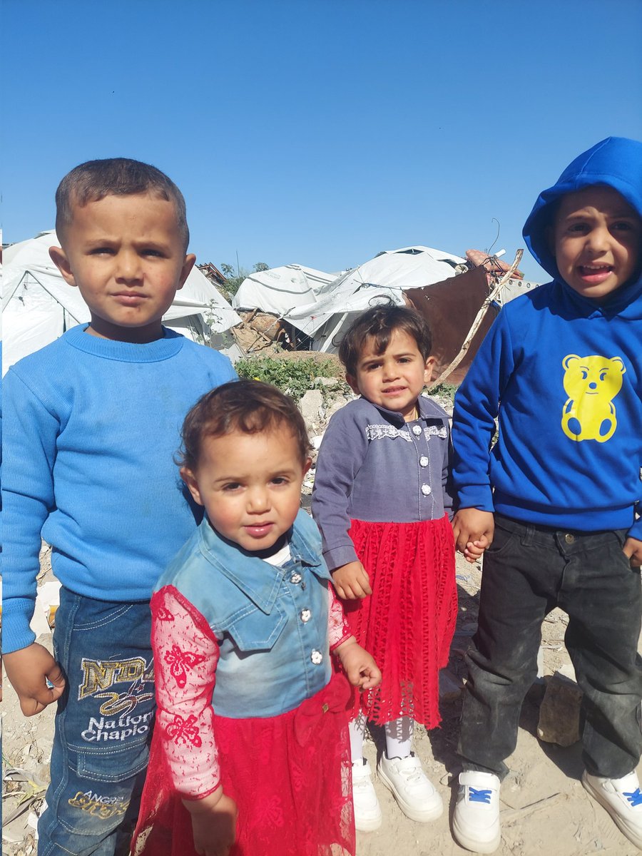 MohsenHamad0's tweet image. chuffed.org/project/124745…
Our children dream of joy on Eid, but some suffer from cold and hunger in tents. They don’t understand war, but they live its pain. Help them feel the joy of Eid. #HelpThem #EidJoy
@BulentY_ 
@oliveegirl
@ProfSunnySingh 
@_Sweet_Parul_