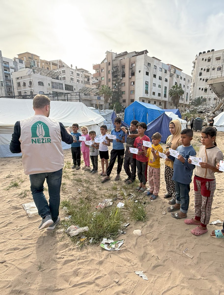 🌙 Ramazan Bayramı’nın Sevinci Gazze’ye Ulaştı!

📍 Gazze [Fitre Dağıtımı]

Fitre bağışlarınızı Gazze’deki kardeşlerimize ulaştırdık. Bir fitreyle yüzlerde tebessüm, gönüllerde umut olduk.

Bayram sevincini paylaşan tüm bağışçılarımıza teşekkür ederiz.

📨 BAĞIŞ yaz 7680’e [50