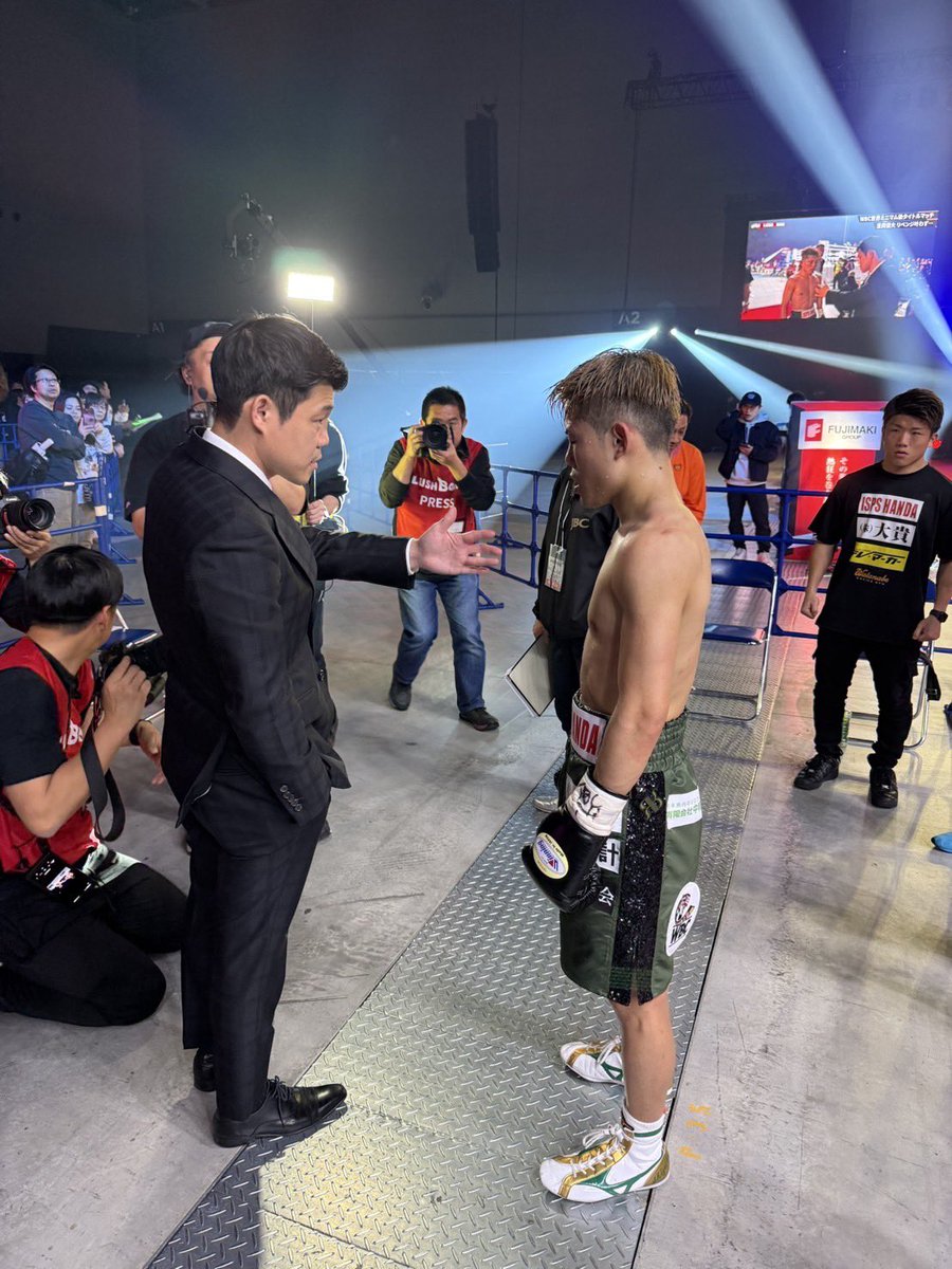 koki_kameda1117's tweet photo. 重岡優大選手は雪辱出来なかった。
しかし、挑戦者として闘う姿はカッコ良かった。@0416_yudai 、二人で立ち話した事を考えてみてくれ。 https://t.co/vXl22ekk6y