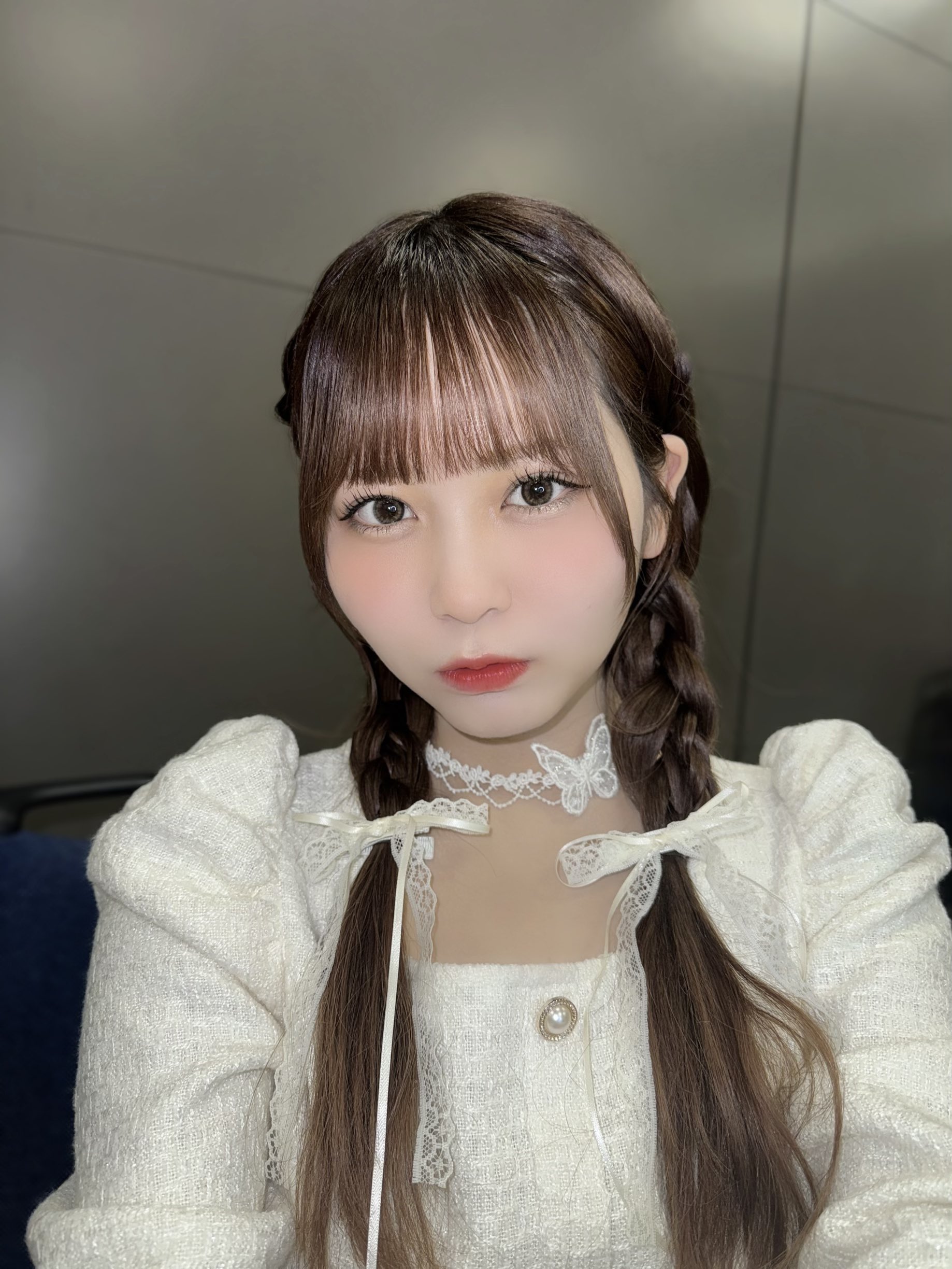 か*る様 大場花菜 直筆 ヒロインズ Amazon.co.jp: イコラブ ＝LOVE 大場花菜 直筆 サイン