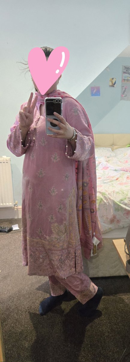 itszarinabxtch's tweet photo. --The eid fit guys!!
--Kind of a slay honestly https://t.co/LJyJPkqrSt