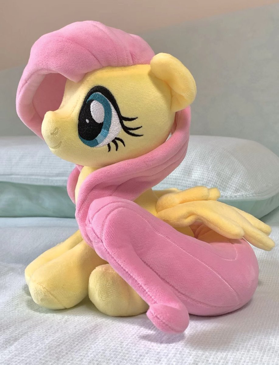 heart_jpg's tweet photo. fluttershy doll https://t.co/Na5Sk8k8Ne
