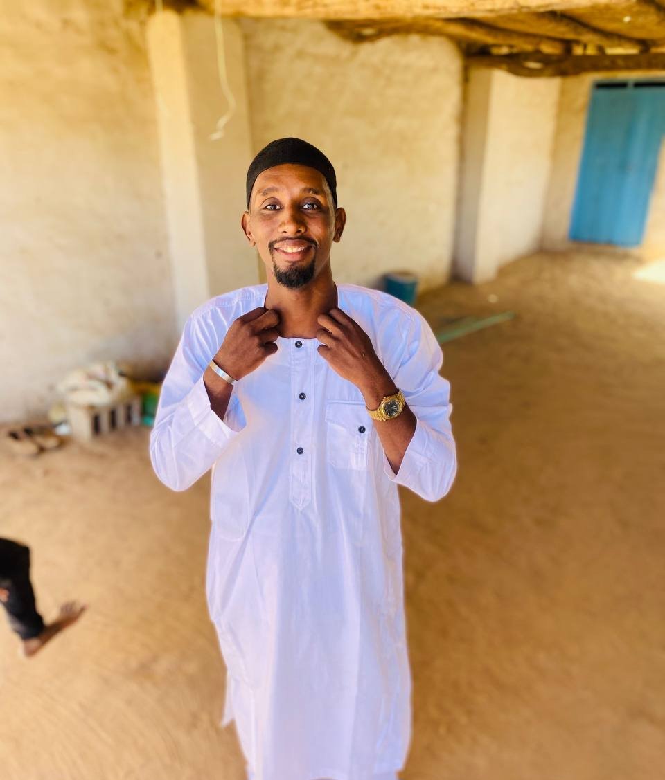 كُكل سنه وأنتو طيبين وينعاد عليكم بصحه والعافيه