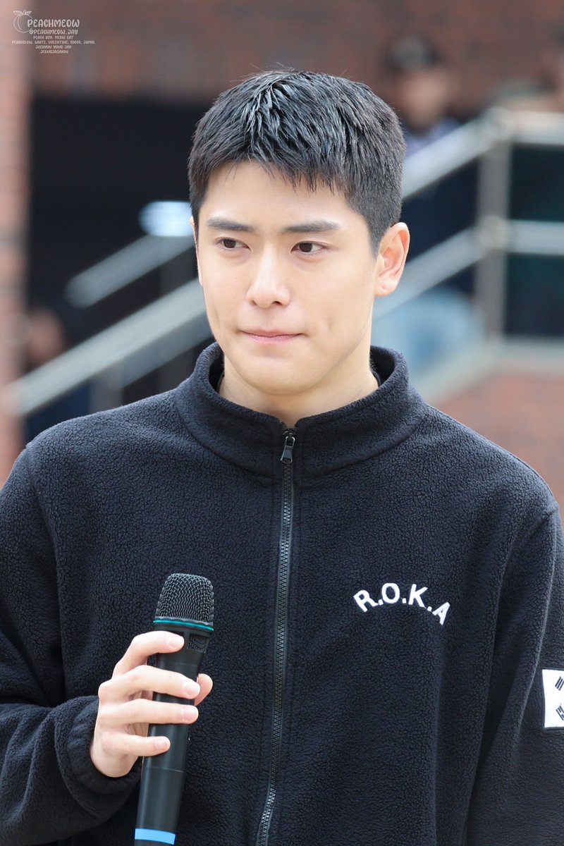 250325 시립대 버스킹 리허설

#NCT127 #재현 #윤오
#JAEHYUN #ジェヒョン