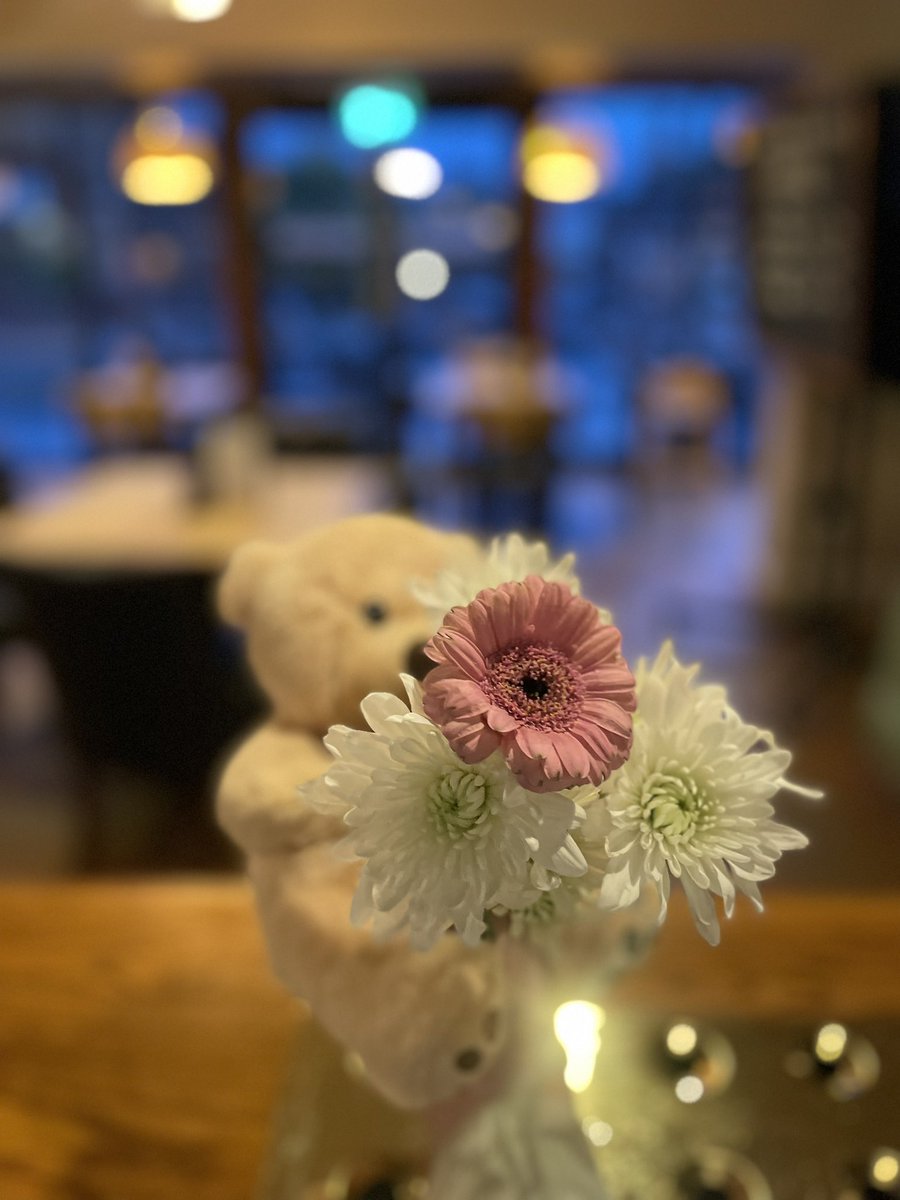 🌸 Mothering Sunday 🌸

#MothersDay #sunnysunday <a href="/YoungsPubs/">Young's Pubs</a> <a href="/caitlinspubs_/">caitlinspubs_</a>