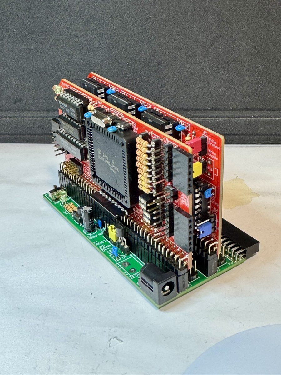 DragonBallEZ's tweet photo. いい感じw
#RCBUS #SC721 #SC722 #SC723 https://t.co/HKy0saDHkG