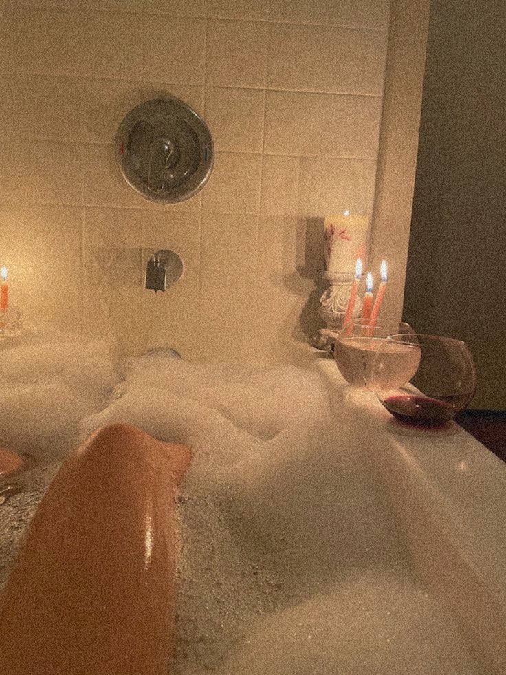 ⠀
⠀
Setelah seharian berkutat di dapur, akhirnya bisa me time. (Amaya lagi ngungsi ke rumah oma)
⠀
⠀