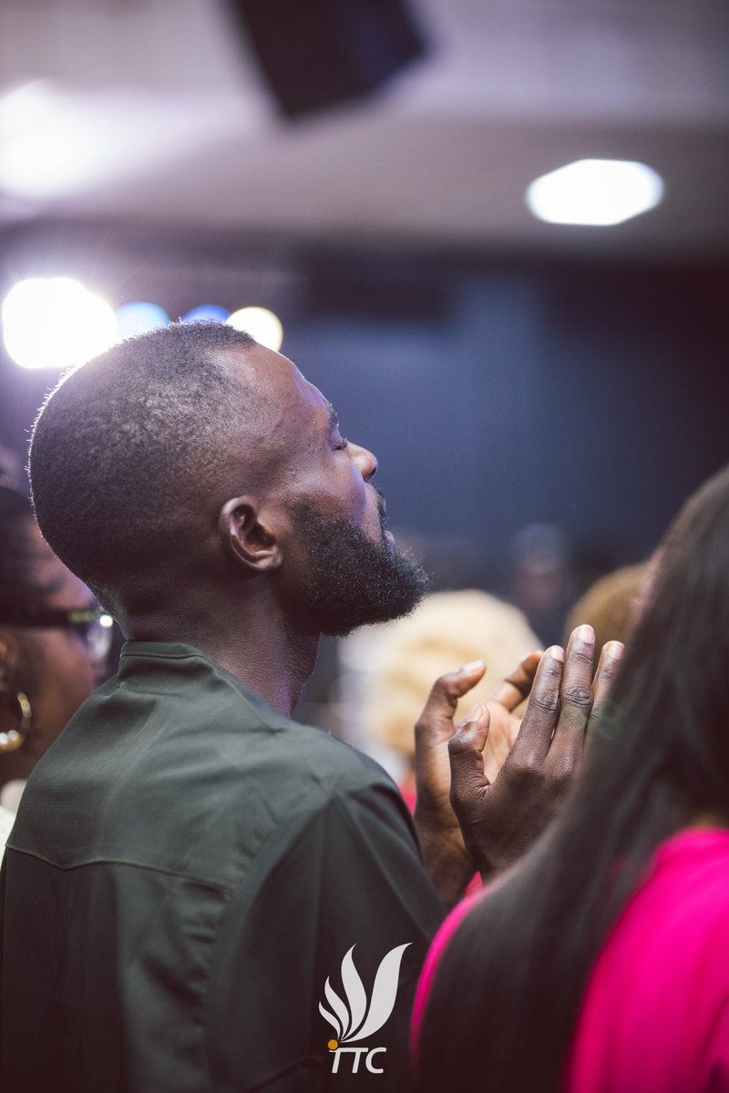 TransformersNG's tweet image. Lord, help us to live a life of impact
Help us to live a life of influence 
Help us to live a life that reflects your love 

#propheticprayers #sunday #ttc #transfornersng #Zoe